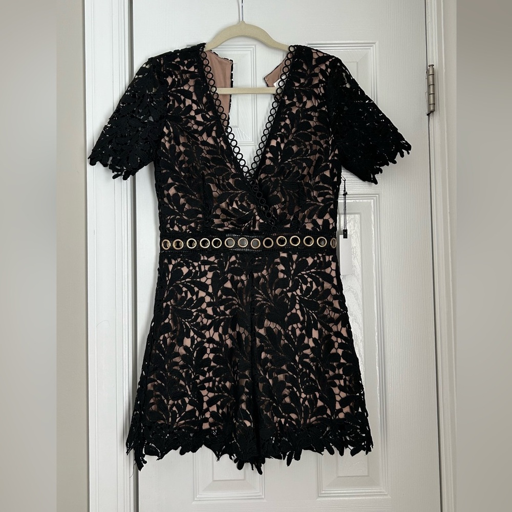 ASTR the label Grommet lace romper, size S - Picture 15 of 16